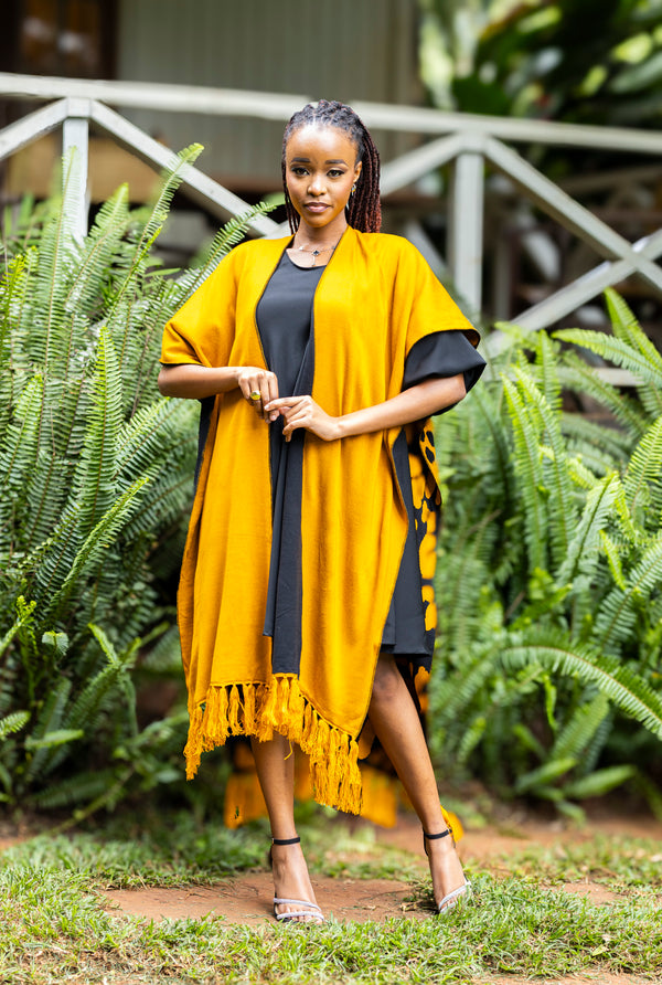 Snug Reversible Shawl - Mustard/Black